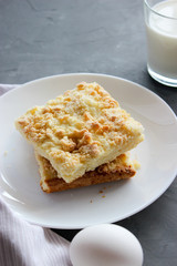 Curd pie crumb