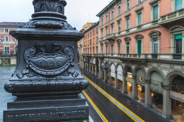 Obraz premium Via dell'Indipendenza street in Bologna, Italy, street lamp detail