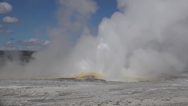 Clepsydra Geyser in Lower Geyser Basin. Fountain Paint Pot Trail, Yellowstone NP, Wyoming, USA