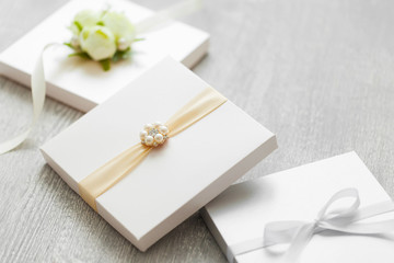 Obraz na płótnie Canvas Wedding boxes for gifts or invitation cards.