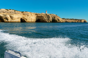 Algarve, boat trip along the coast in Benagil to grottos and caves