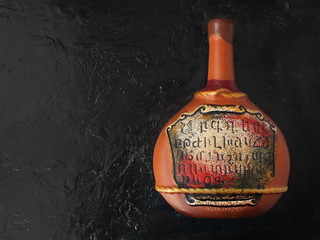 Глиняная бутылка грузинского вина.
