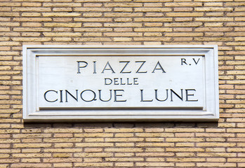 Street sign Piazza delle Cinque Lune in Rome, Italy