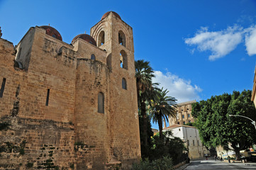 Fototapeta na wymiar Palermo, chiesa di San Giovanni degli eremiti