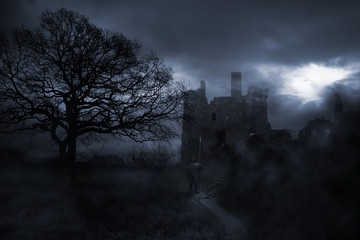 Wache nachts vor Mittelalter Burg