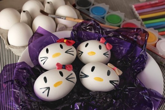 Kitty easter eggs