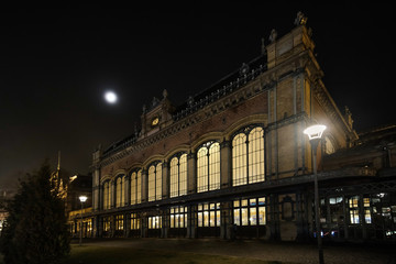 Fototapeta na wymiar Budapest Nyugati Railway Terminal at night, Hungary