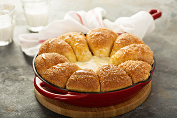 Cinnamon sugar buns with cheesecake dip