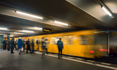 Bahnsteig in Berlin