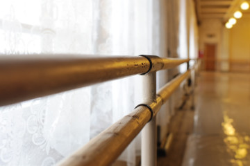 choreographic machine or barre