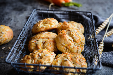 Gulerodsbrud - Danish carrot and sunflower seed rolls
