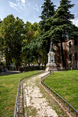 Obraz premium Jardines plaza de la encarnación