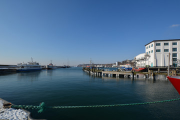 Fototapeta na wymiar Hafen Sassnitz im Winter