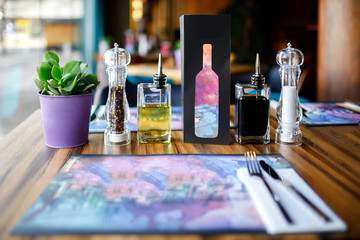 restaurant table setting