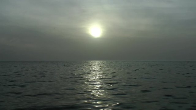 1920x1080 25 Fps. Very Nice Winter Sunset Sea Wave With Sun Rays Video.