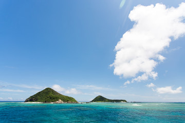 blue sky with ocean island