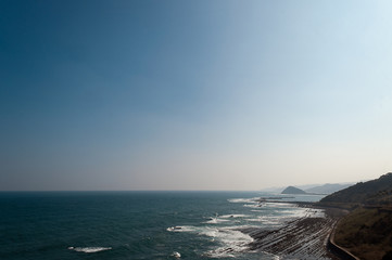 日南海岸の海と空の境界線