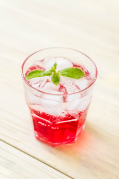 iced strawberry soda