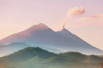 Tuinposter Volcano in Guatemala © Galyna Andrushko