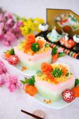 ひな祭り　ひし餅風ケーキ寿司