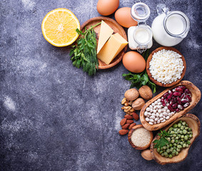 Set of food that is rich in calcium.