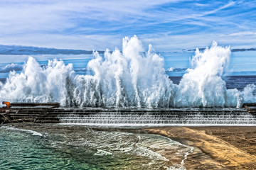 Teneriffa - Brandung in Bajamar - San Cristóbal de La Laguna