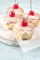Bakewell tarts with cherry