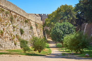 Fototapeta premium Defensive walls of old Rhodes city in Greece