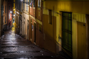 Fototapeta na wymiar Beautiful streets of the night city of Nice in the south of France
