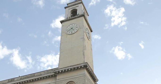 Torre con l'orologio a Ponte di Mezzo, Pisa