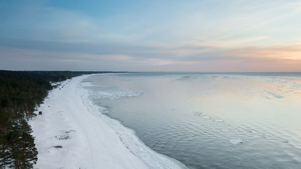 Naklejka na ściany i meble Winter sunset, Saulkrasti, Baltic Sea.