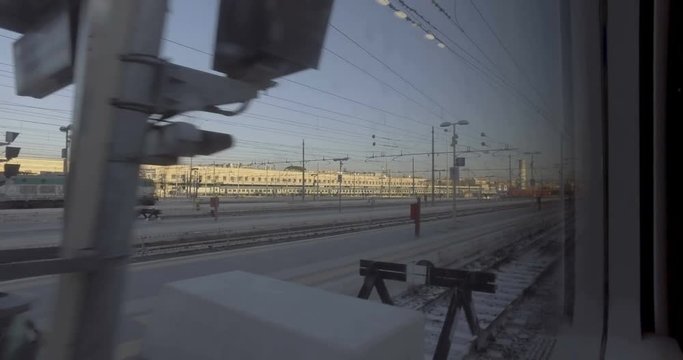 Partenza dalla stazione di Roma Termini in treno