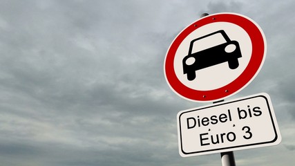 Diesel Fahrverbot Stra&szlig;enschild - Diesel bis Euro 3
