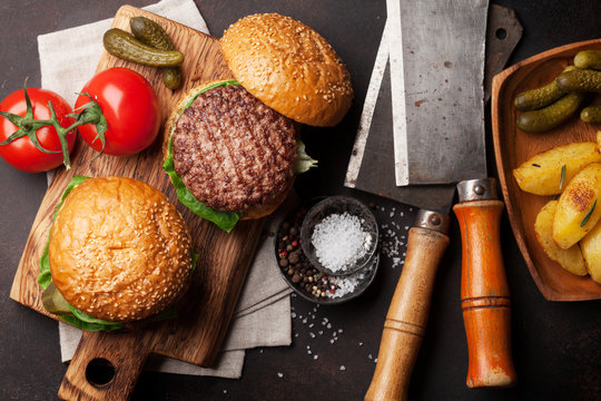 Tasty grilled home made burgers