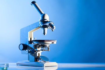 Microscope with copy space