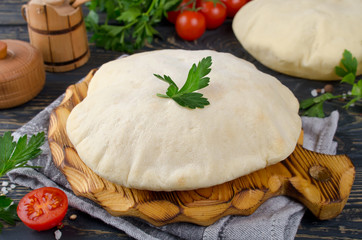 Homemade whole pita - baked israeli flat bread