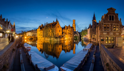 Obraz premium Historic city of Brugge in twilight, Flanders, Belgium