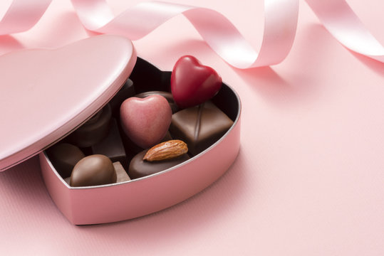 ハート型のチョコレートギフト
