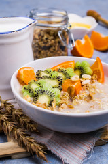 Oatmeal with fruit