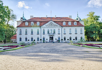 Barokowy pałac w Nieborowie - francuski ogród - Nieborów - obrazy, fototapety, plakaty
