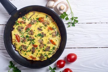 Abwaschbare Fototapete Omelette with mushroom © whitestorm