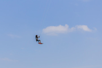 Obraz na płótnie Canvas kiteboarder