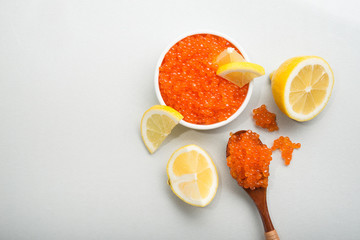 Red caviar witl slice lemon
