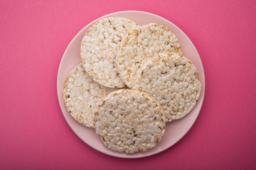 Crispbreads or diet rise crackers