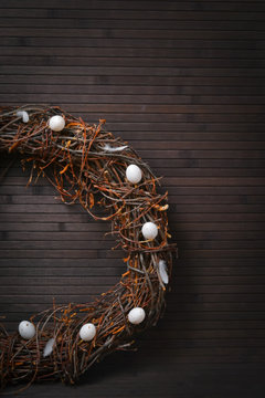 Wreath from Vetak with Easter eggs