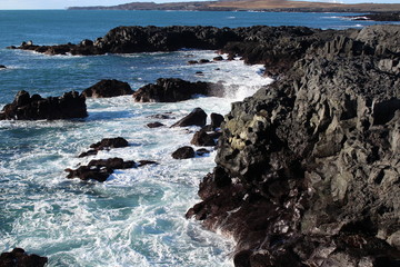 Brimketill lava rock pool Iceland