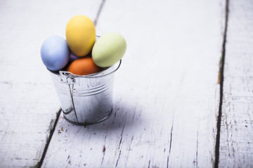 Jaja na wielkanoc w róznych kolorach  © Rafal Kucharek