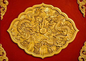dragon wood plate carving