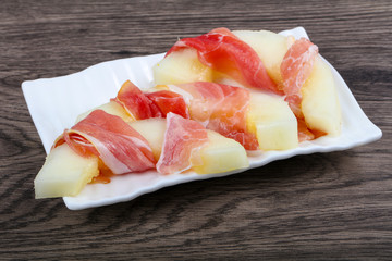 Melon with prosciutto