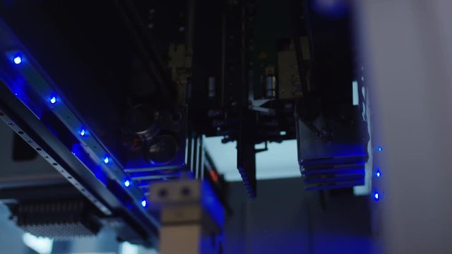 Analyse Roboter im modernen Wissenschafts Labor